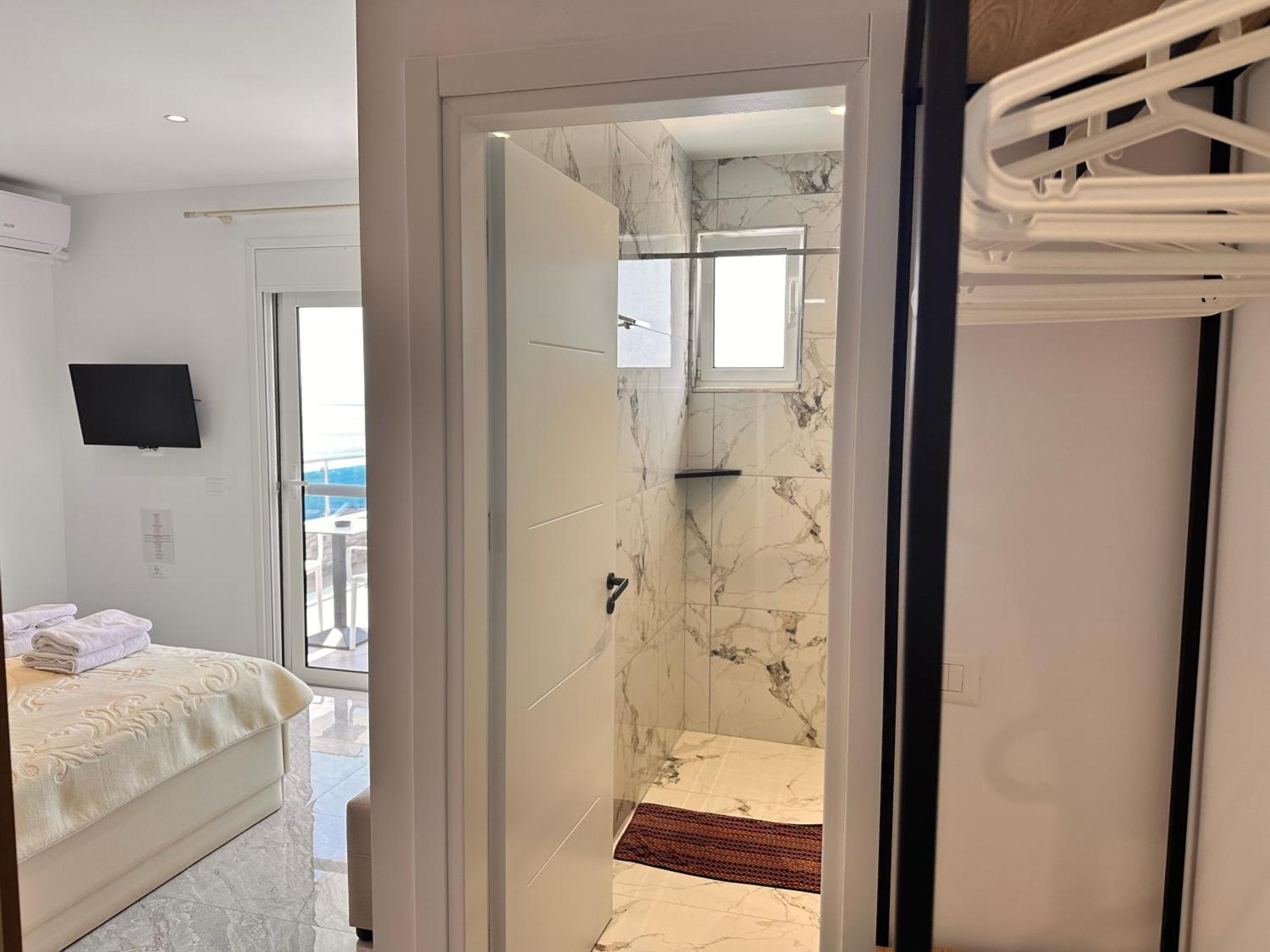 Bella Vista 4* Saranda